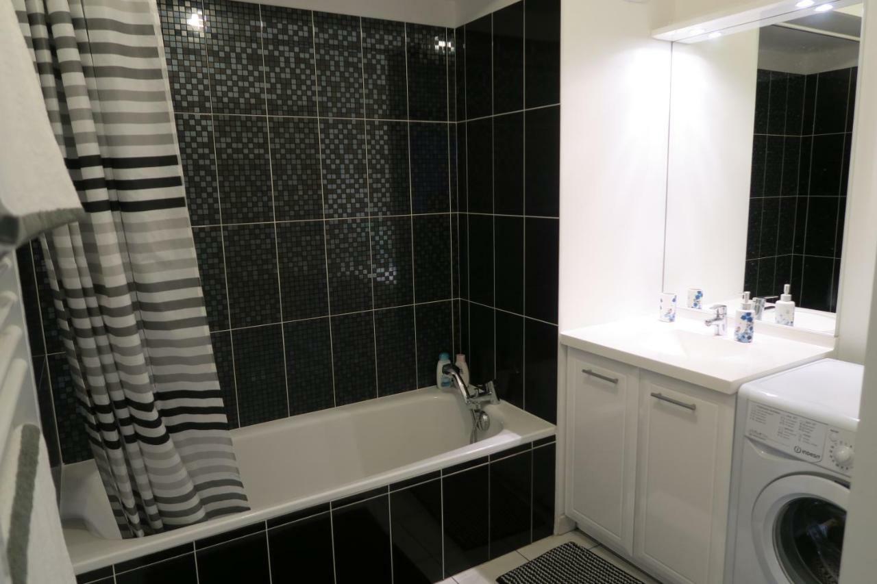 Appartement F3 Avec Parking Privee แซ็ง-พรีเยสท์ ภายนอก รูปภาพ