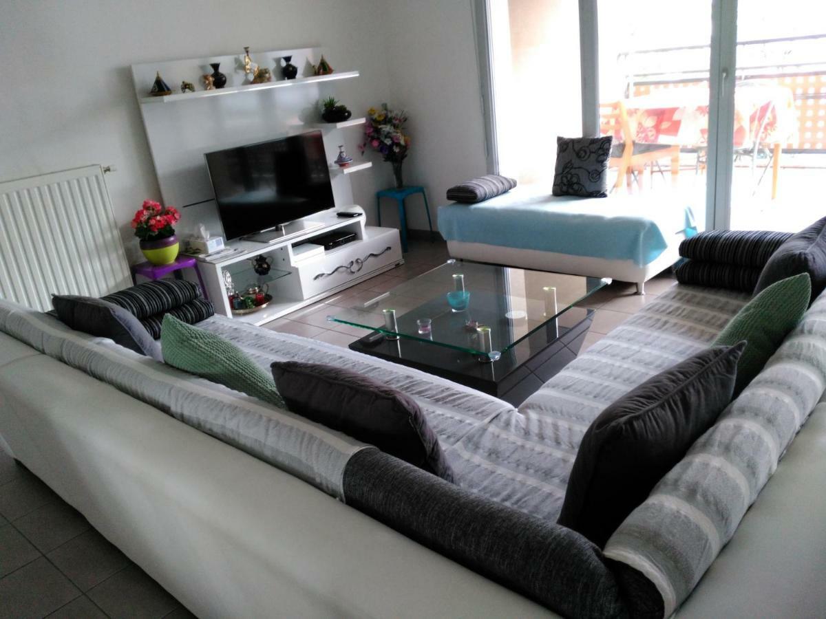 Appartement F3 Avec Parking Privee แซ็ง-พรีเยสท์ ภายนอก รูปภาพ